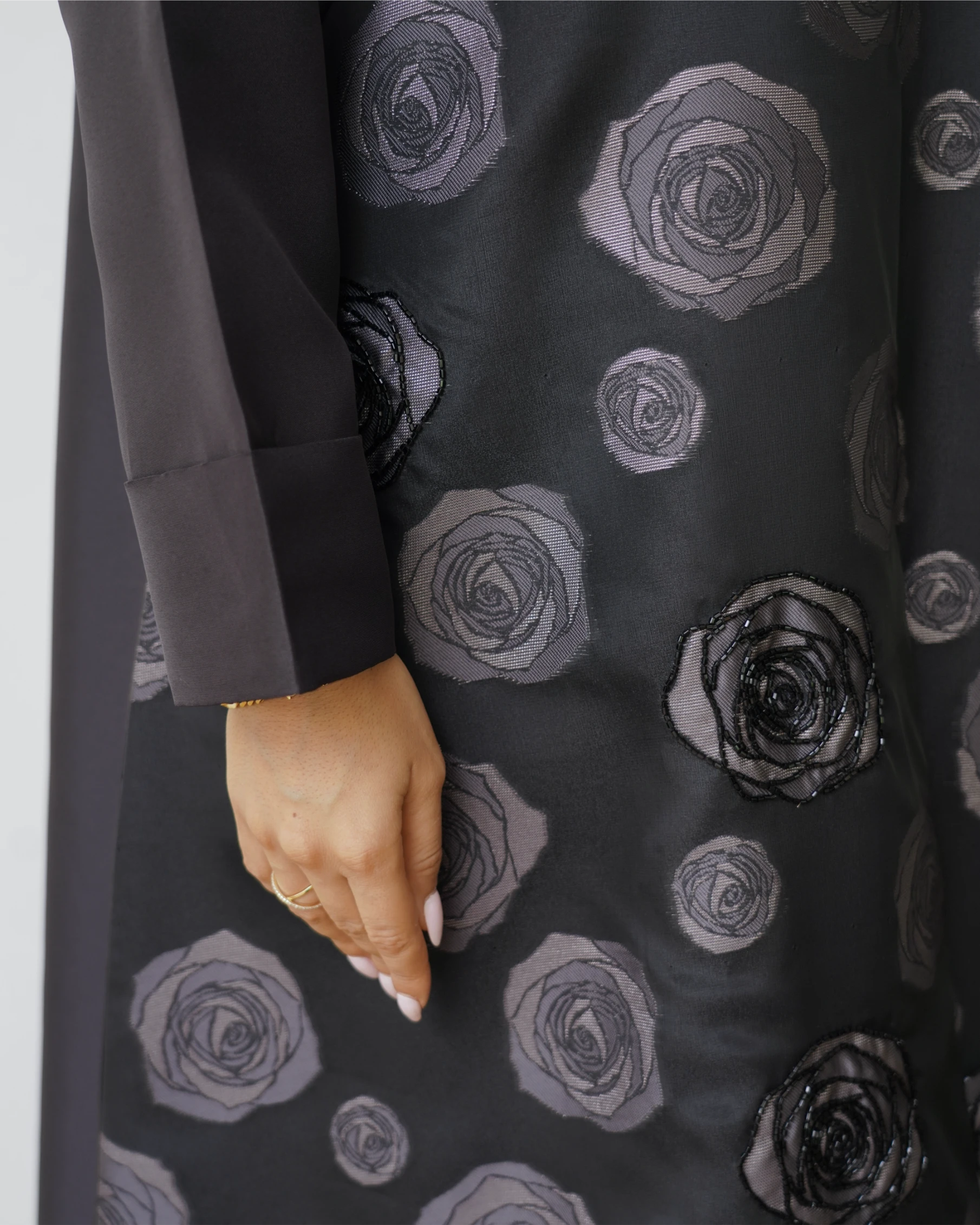 Roses Abaya | Black