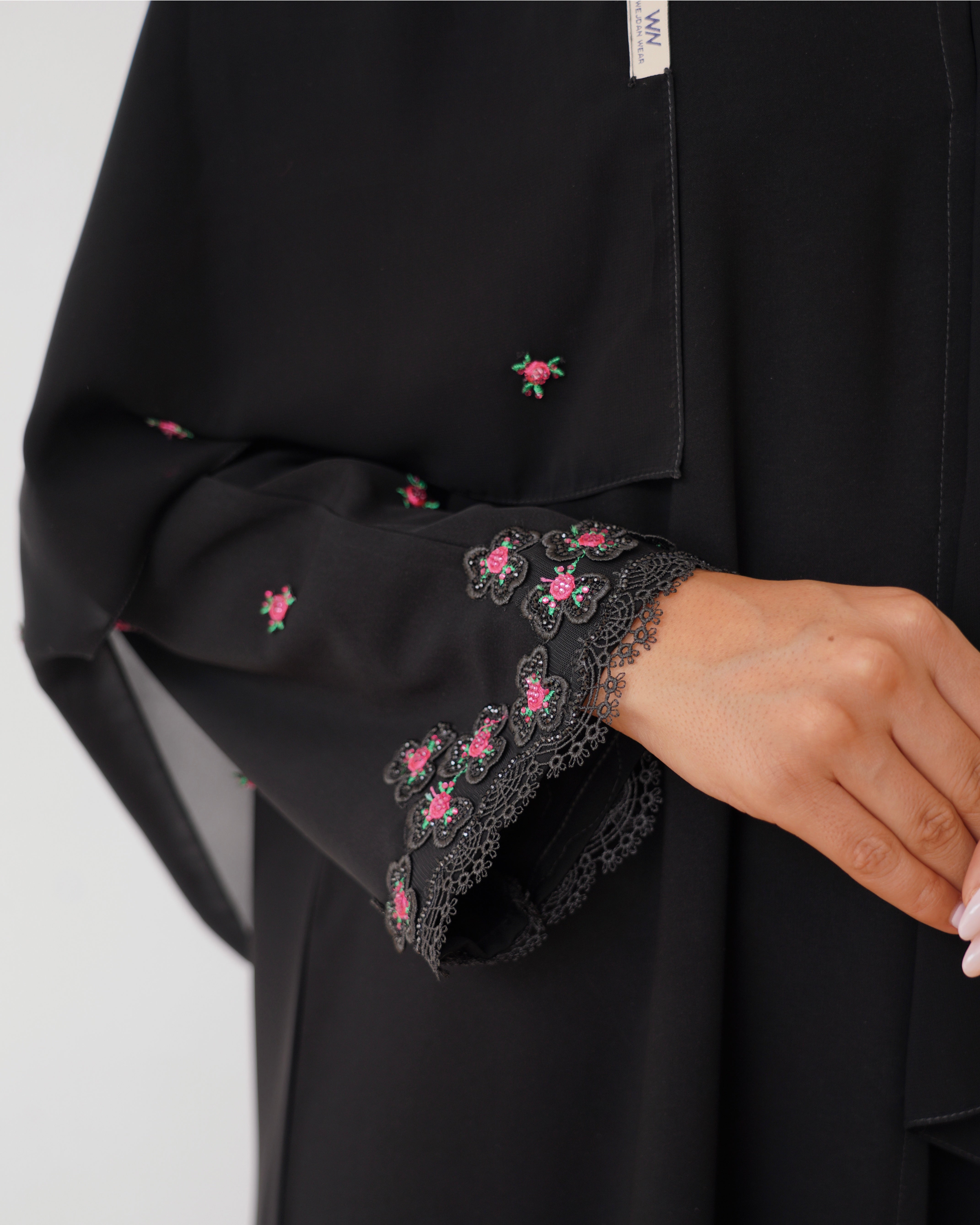 Asma Abaya | Black