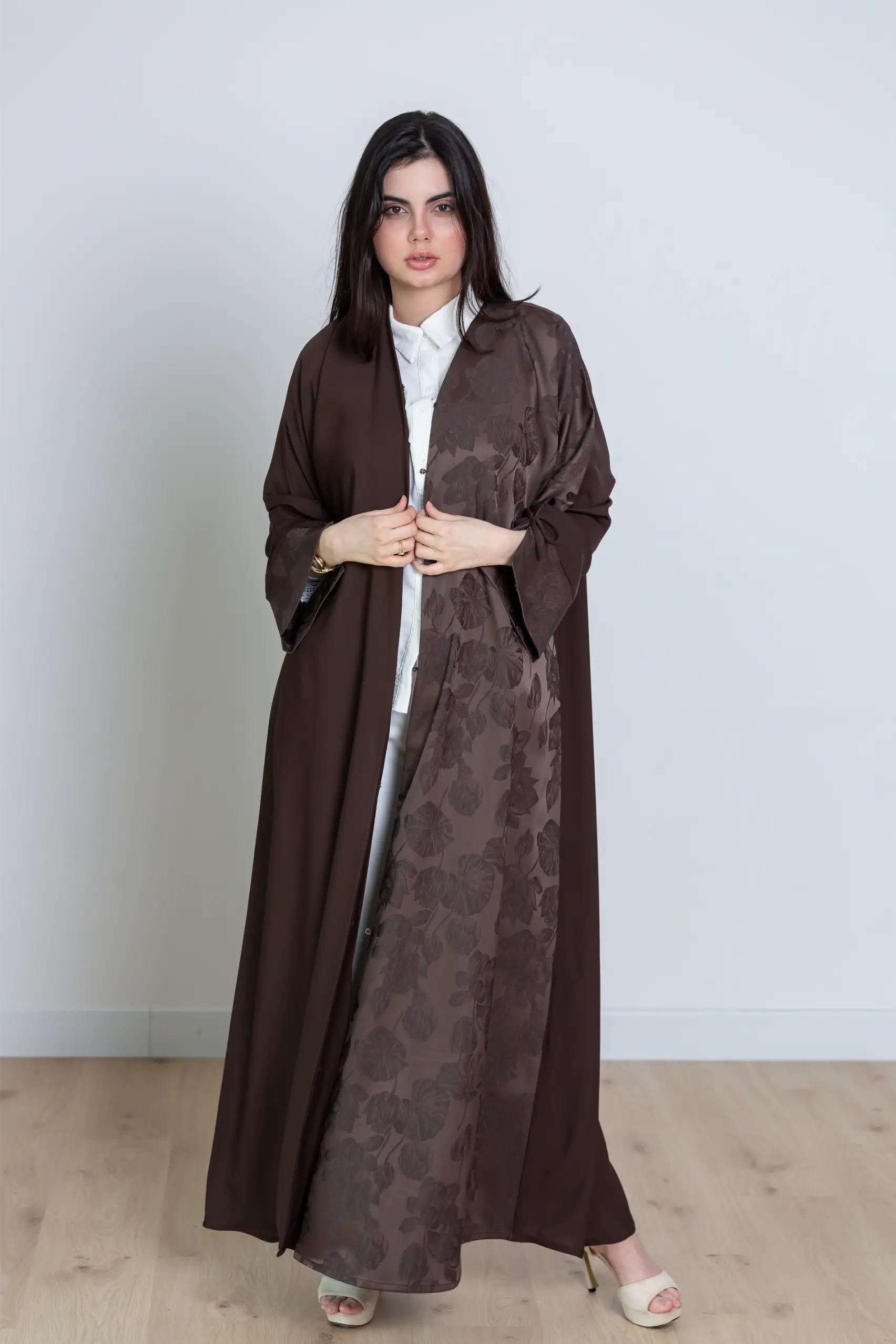 Ella Abaya | Brown