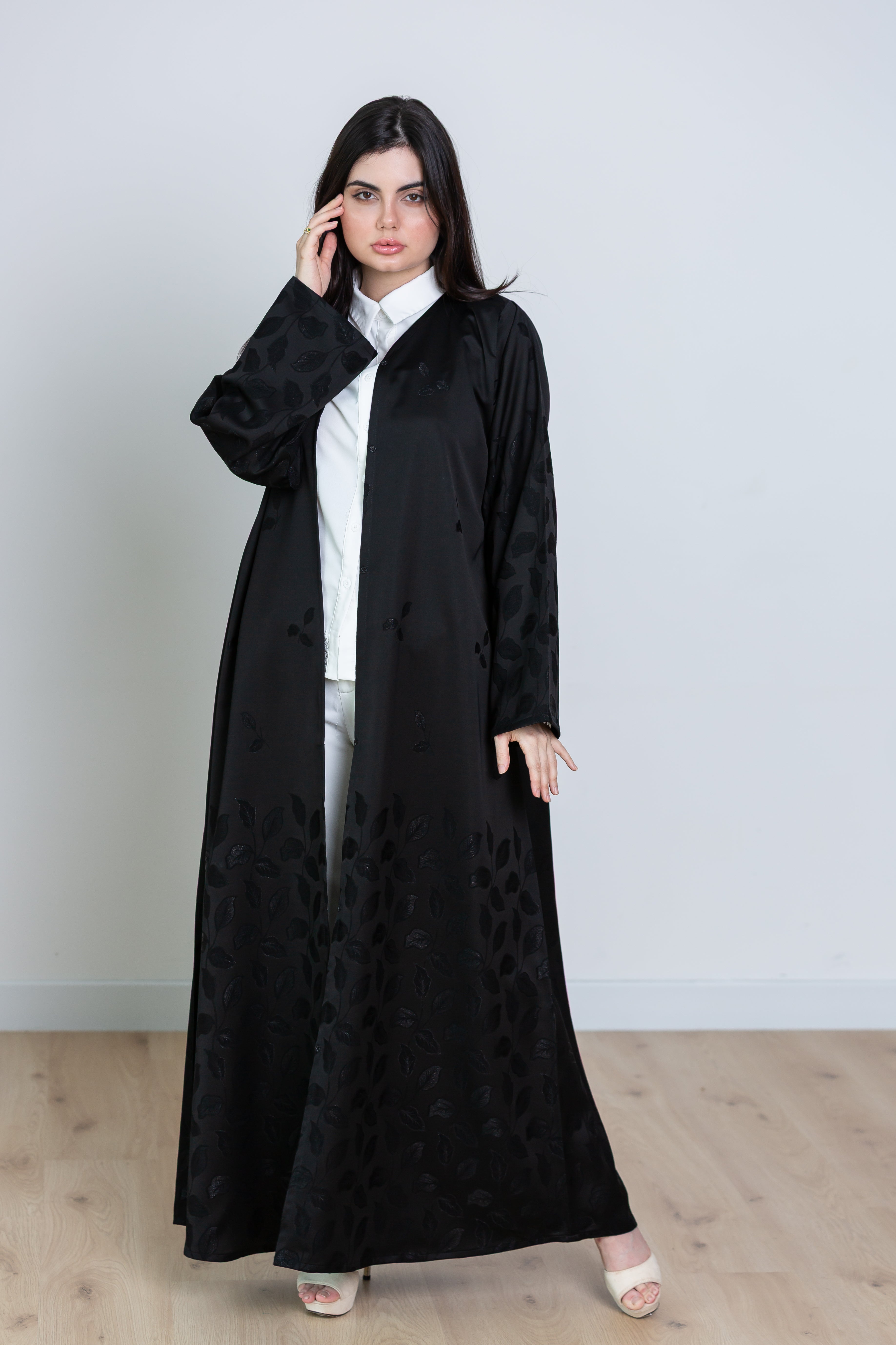 Thana Abaya | Black