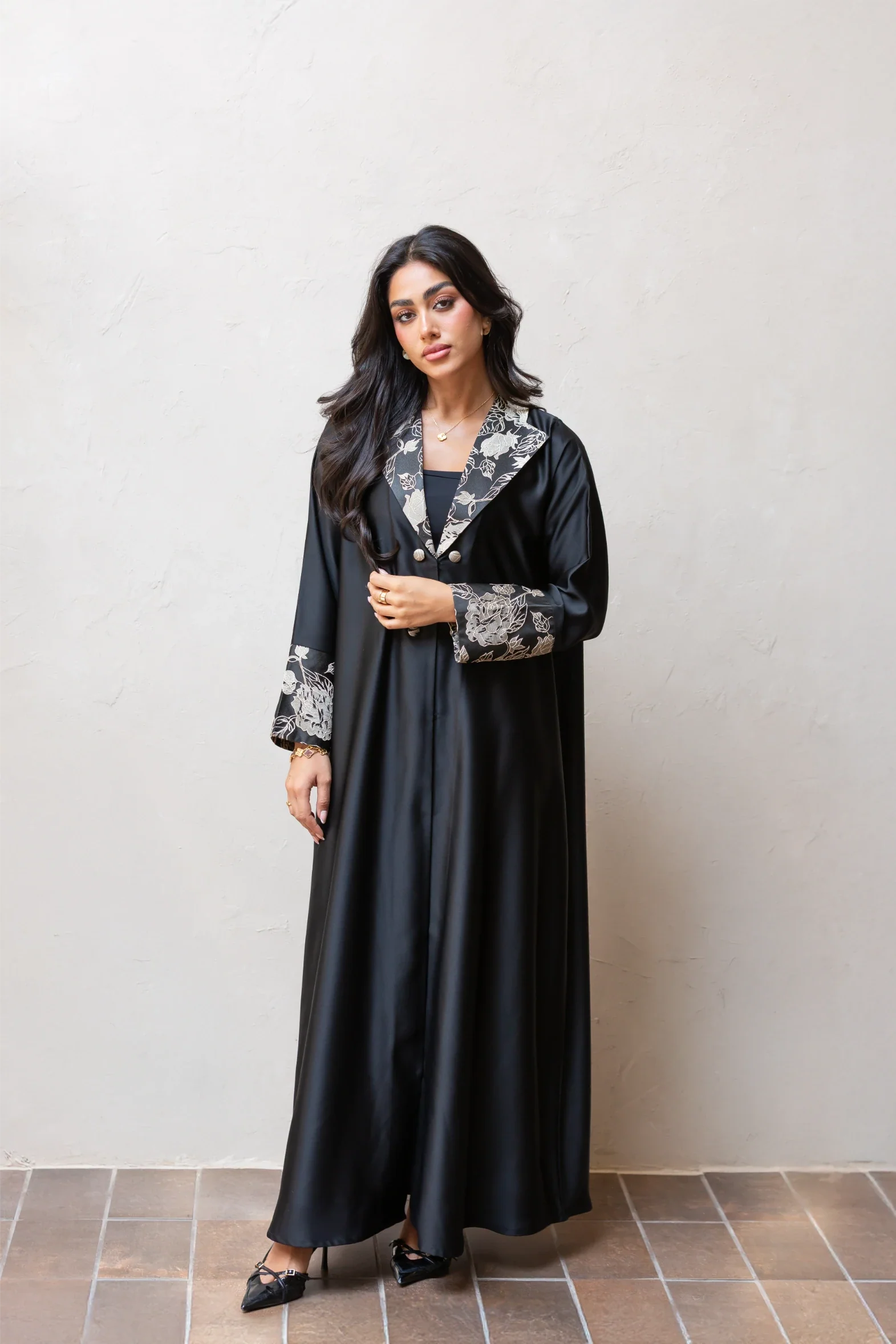 Ameera Abaya | Gold