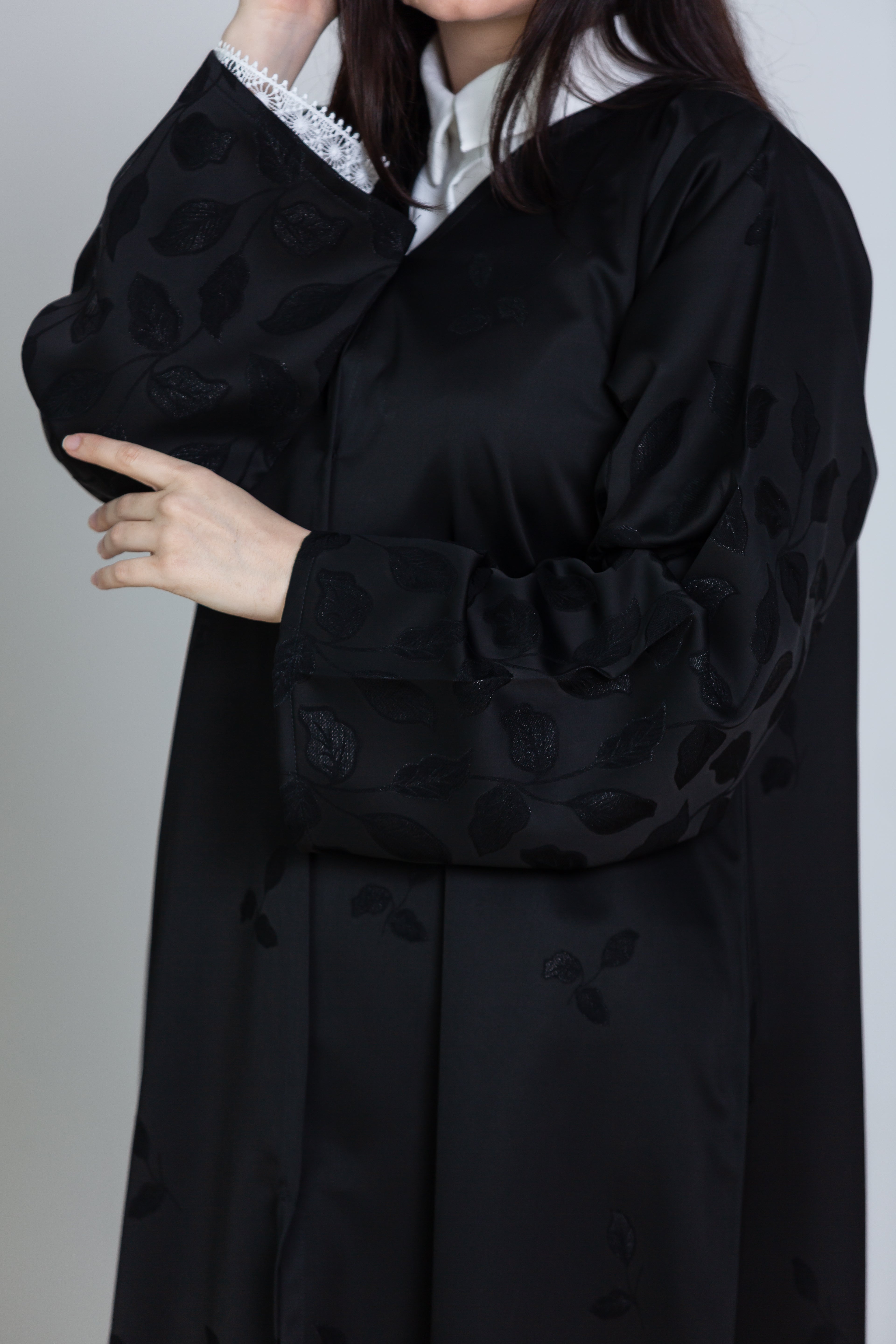 Thana Abaya | Black