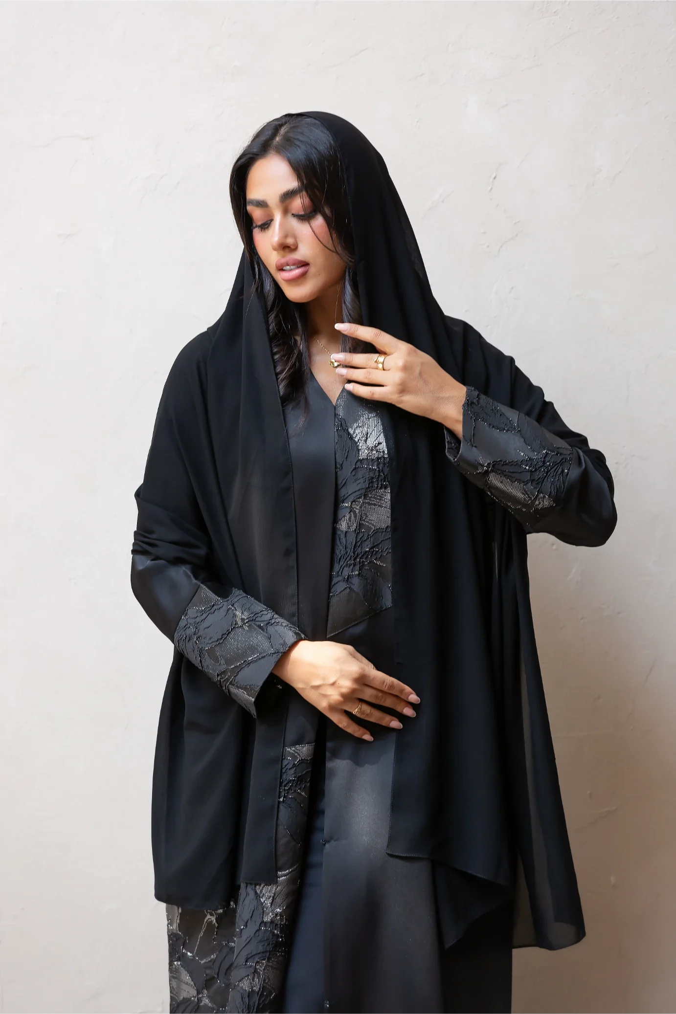 Ameera Abaya | Silver