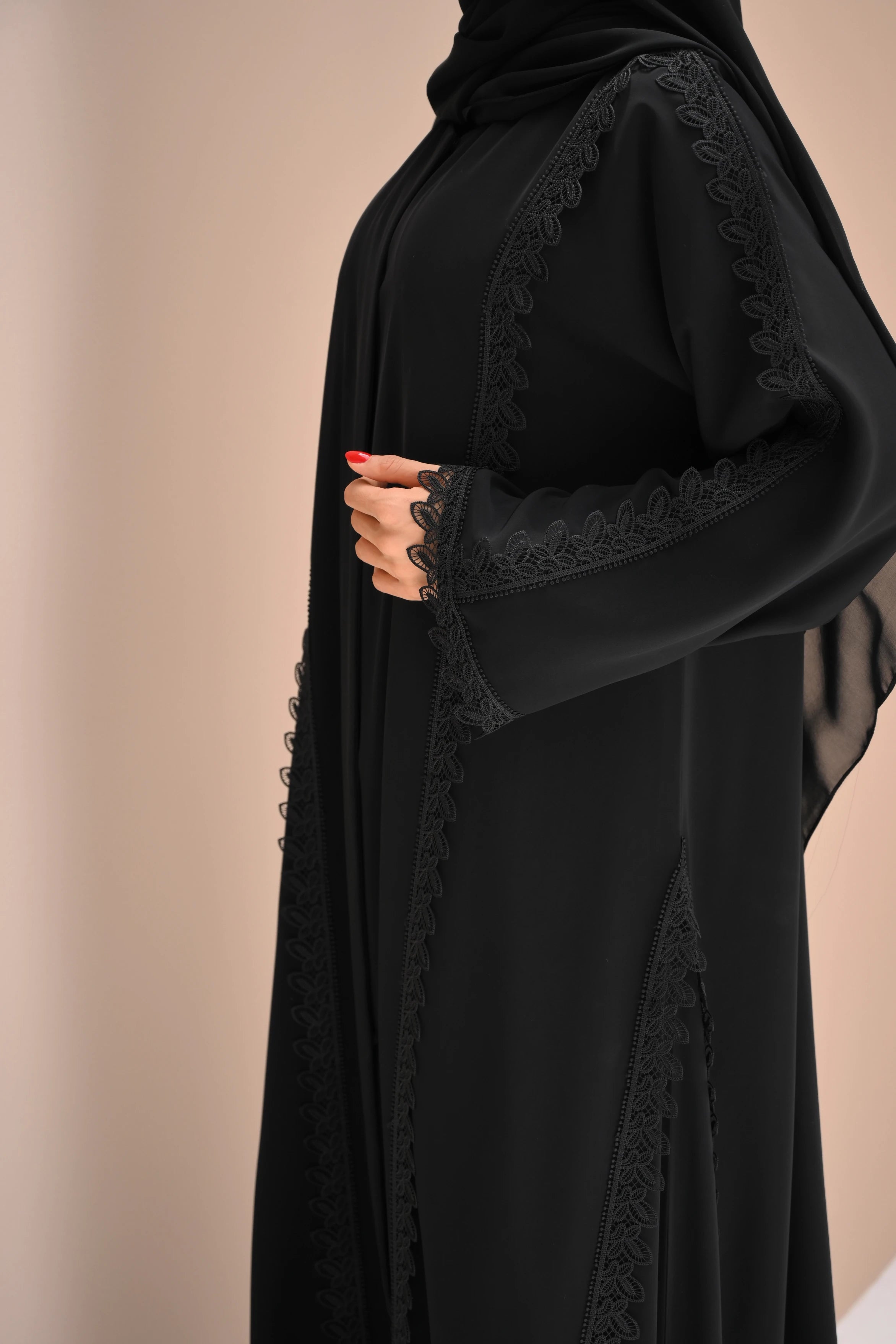Fatema Abaya | Black