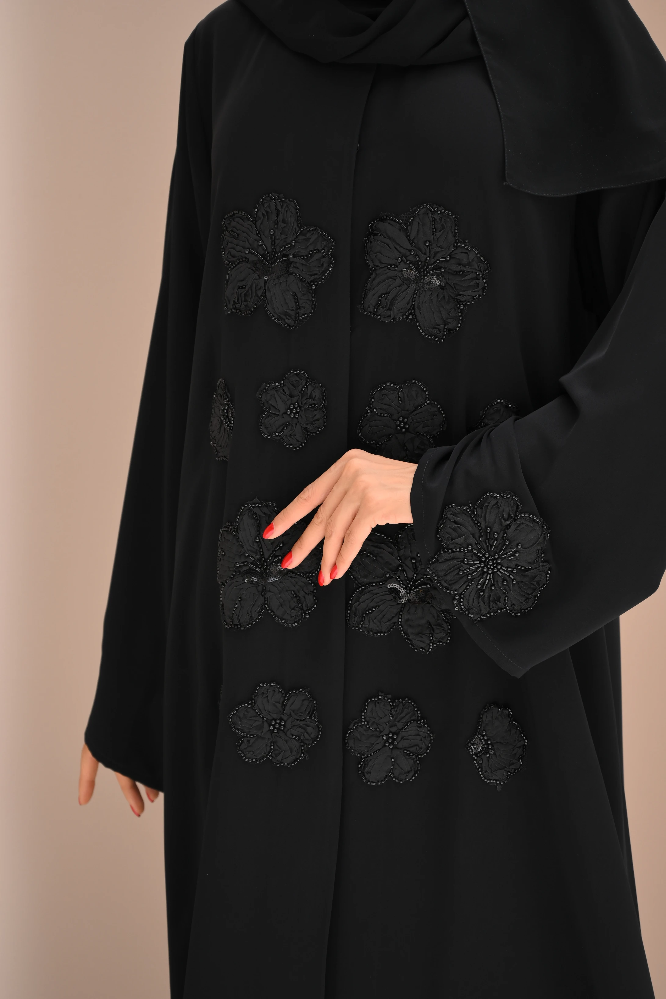 Warda Abaya | Black