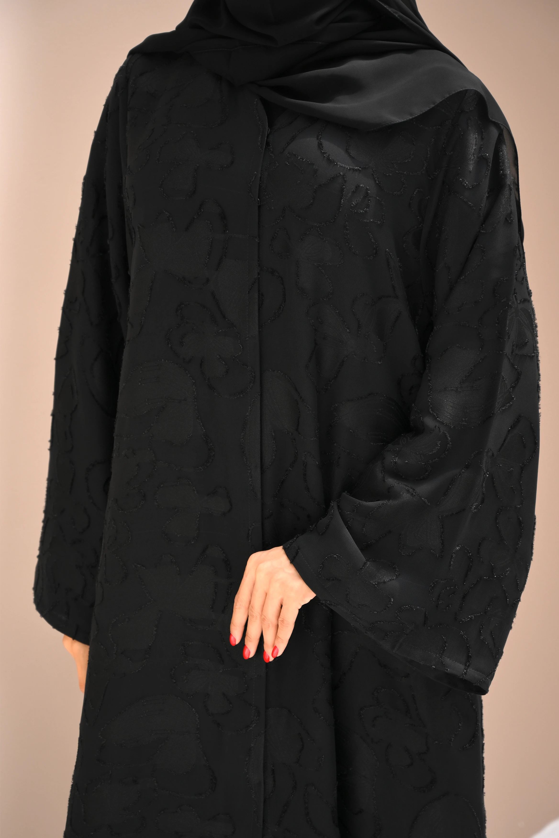 Stephany Abaya | Black