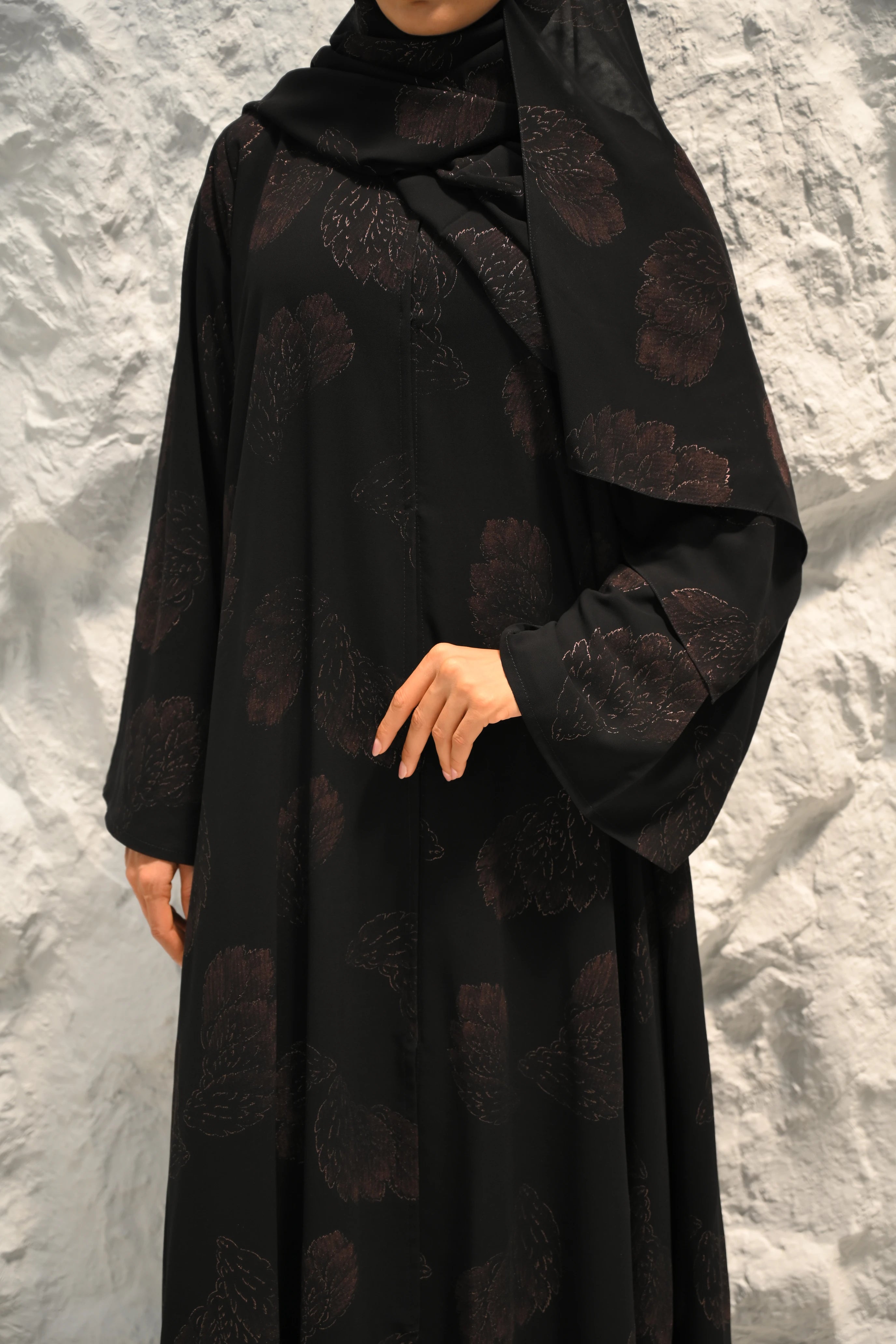 Mais Dark Red Abaya