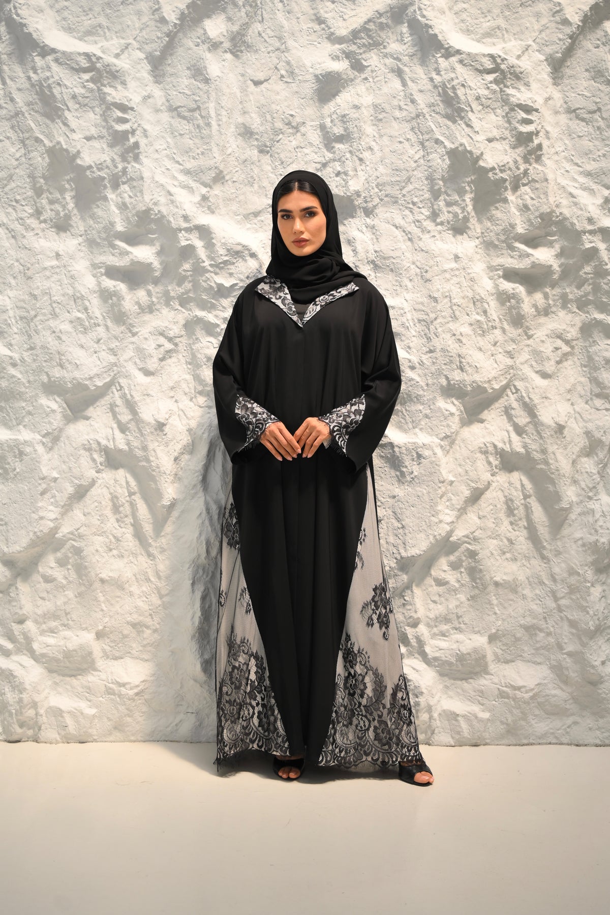 Rawaa Black