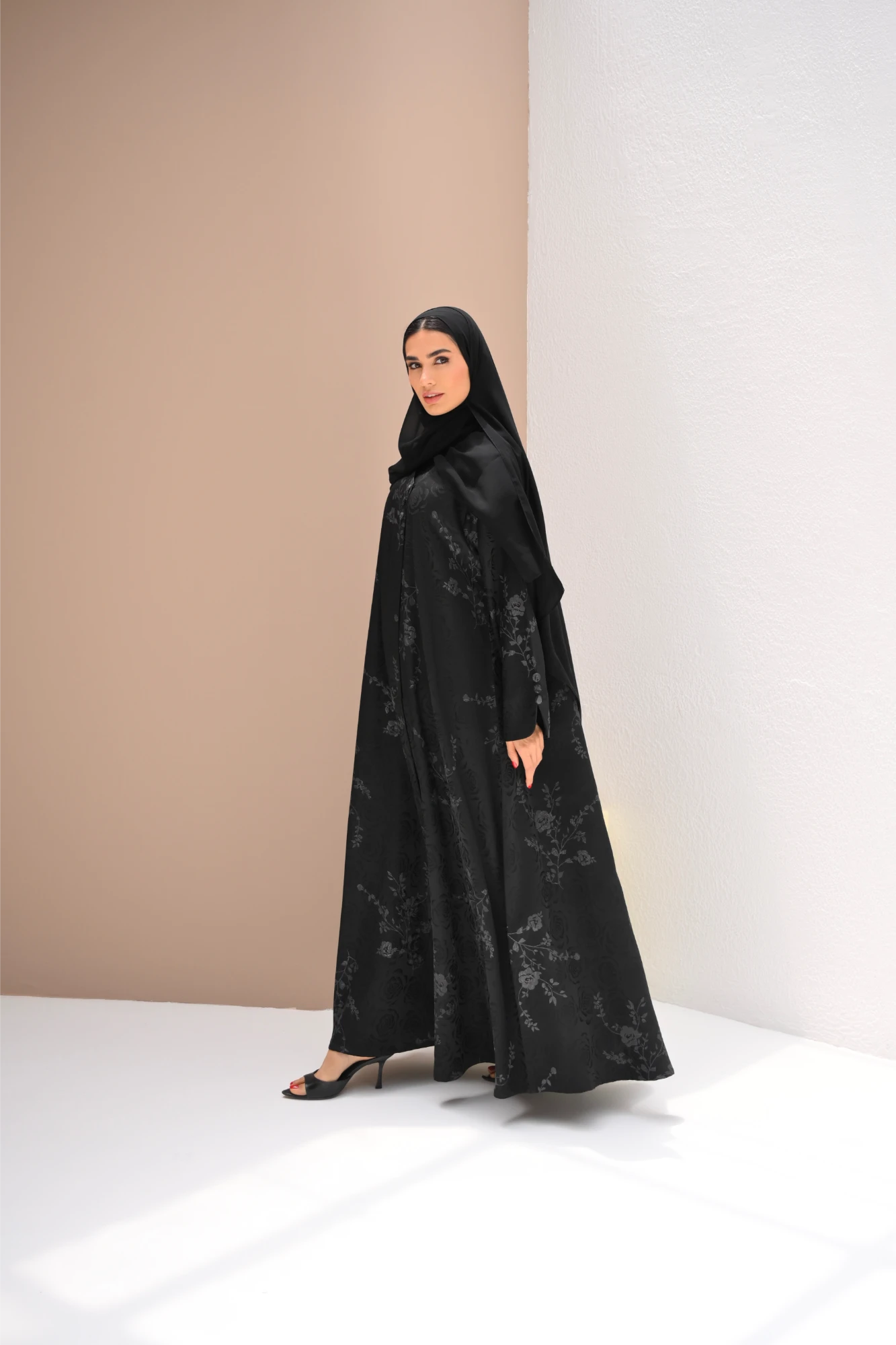 Salma Abaya | Silver