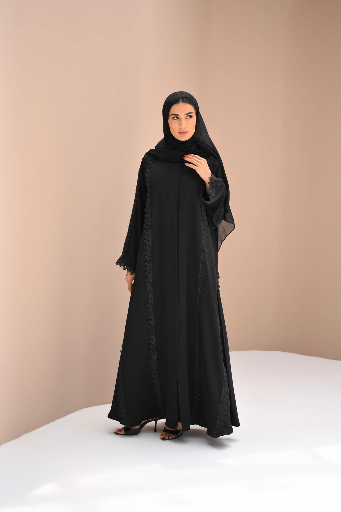 Fatema Abaya | Black