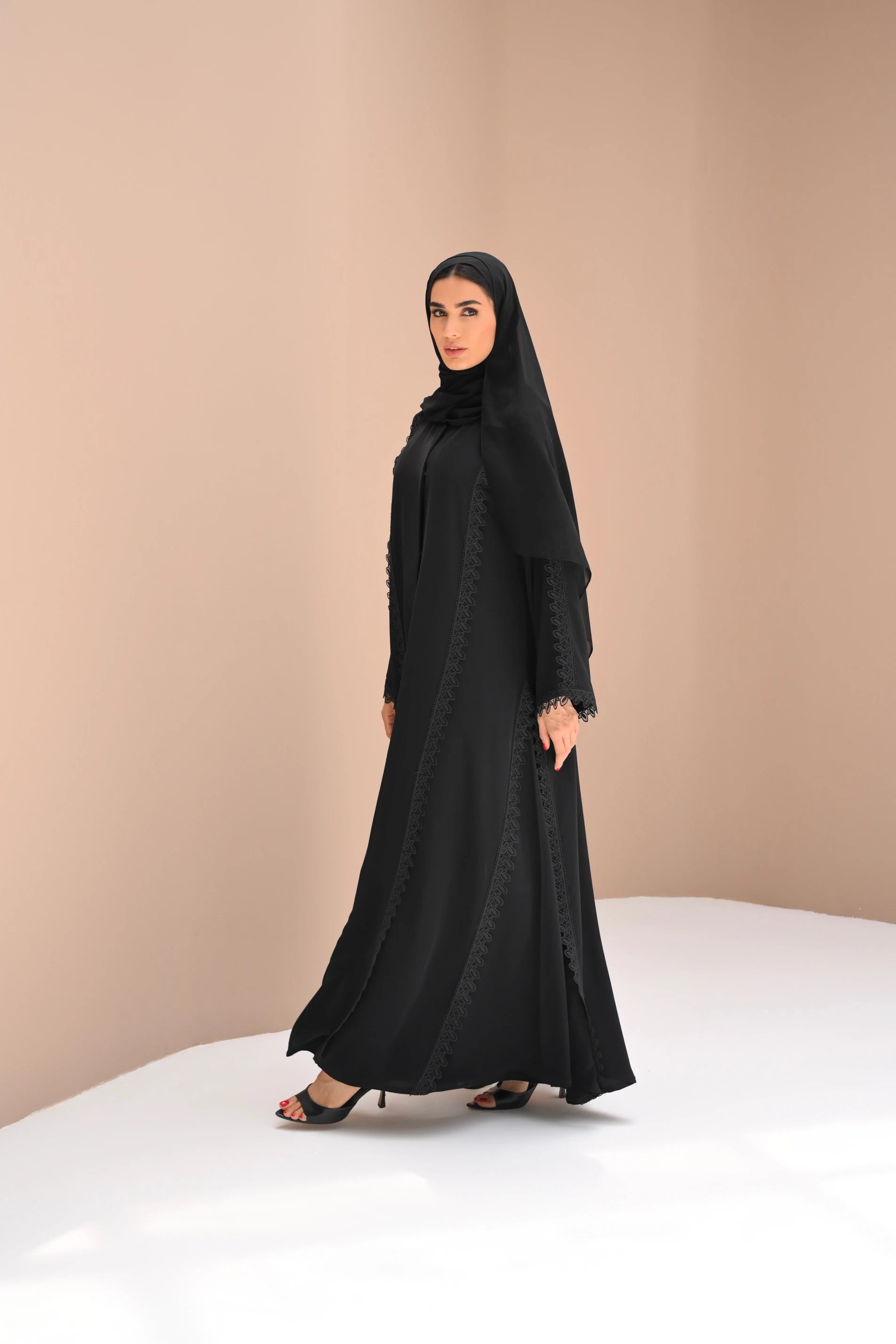 Fatema Abaya | Black