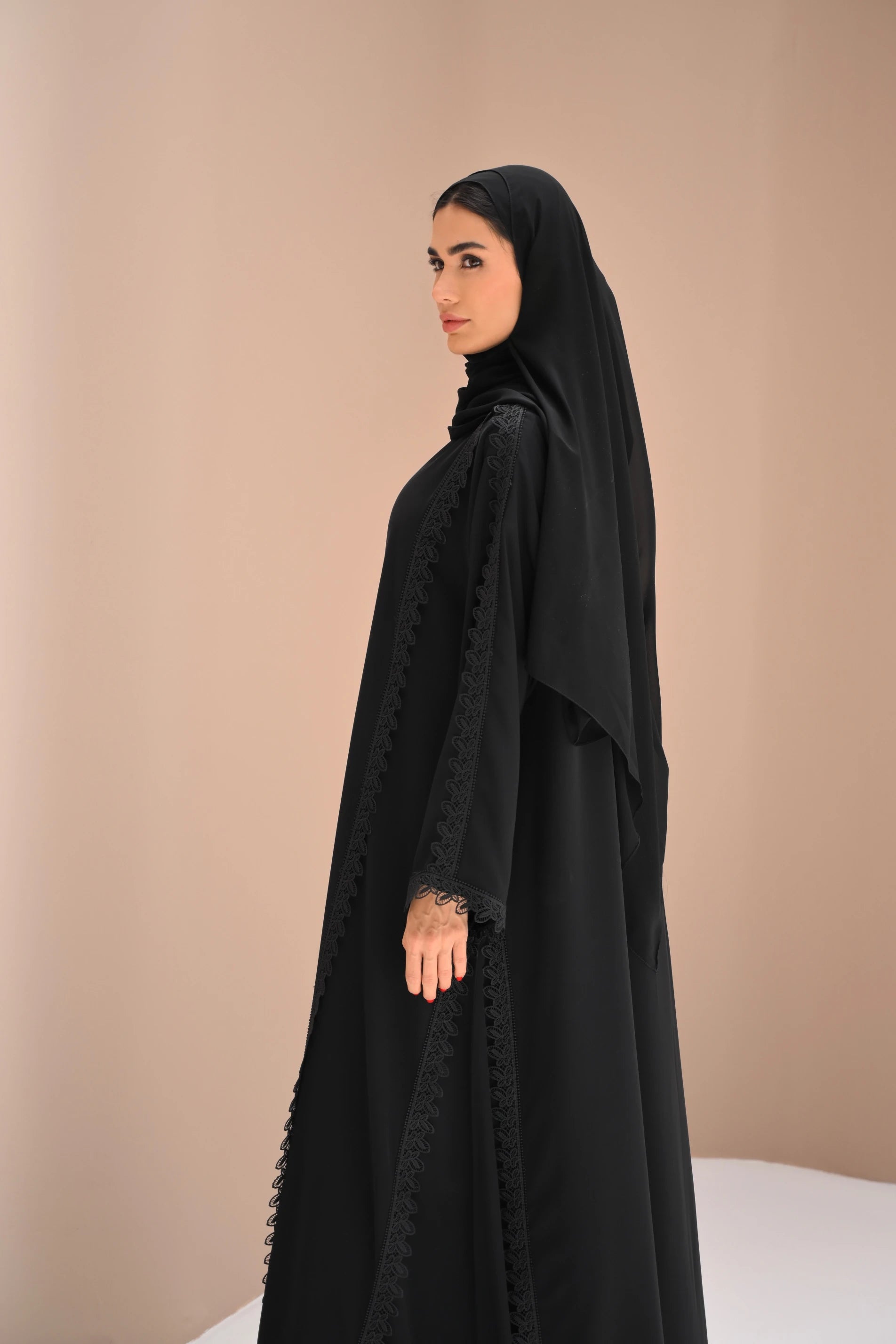 Fatema Abaya | Black