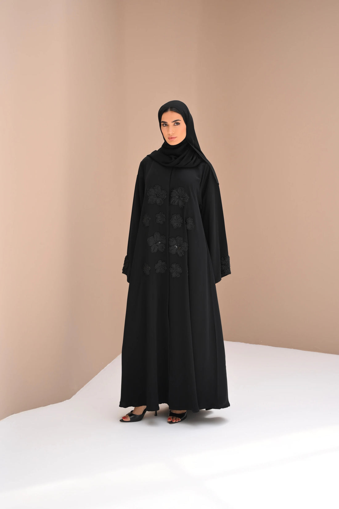 Warda Abaya | Black