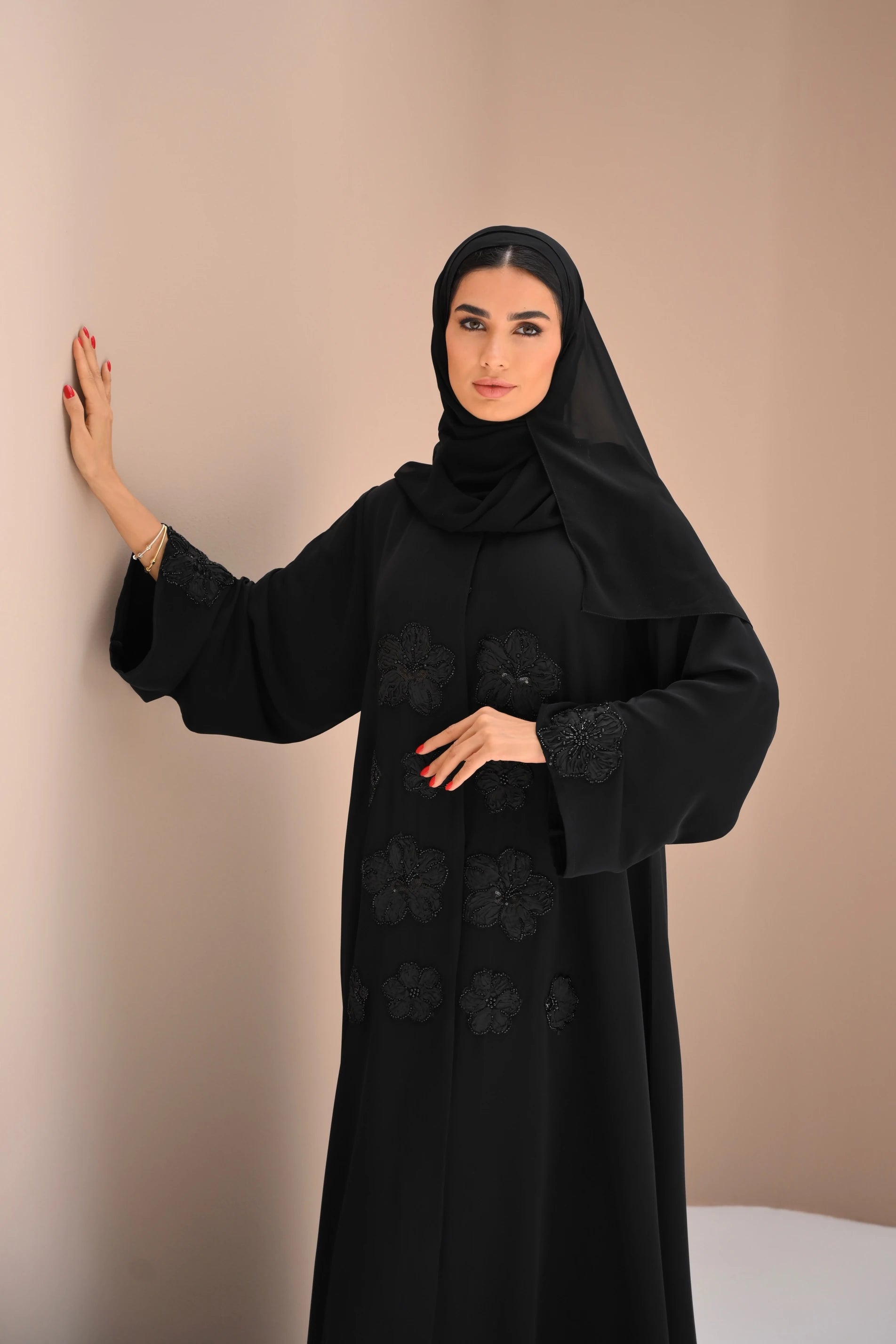 Warda Abaya | Black