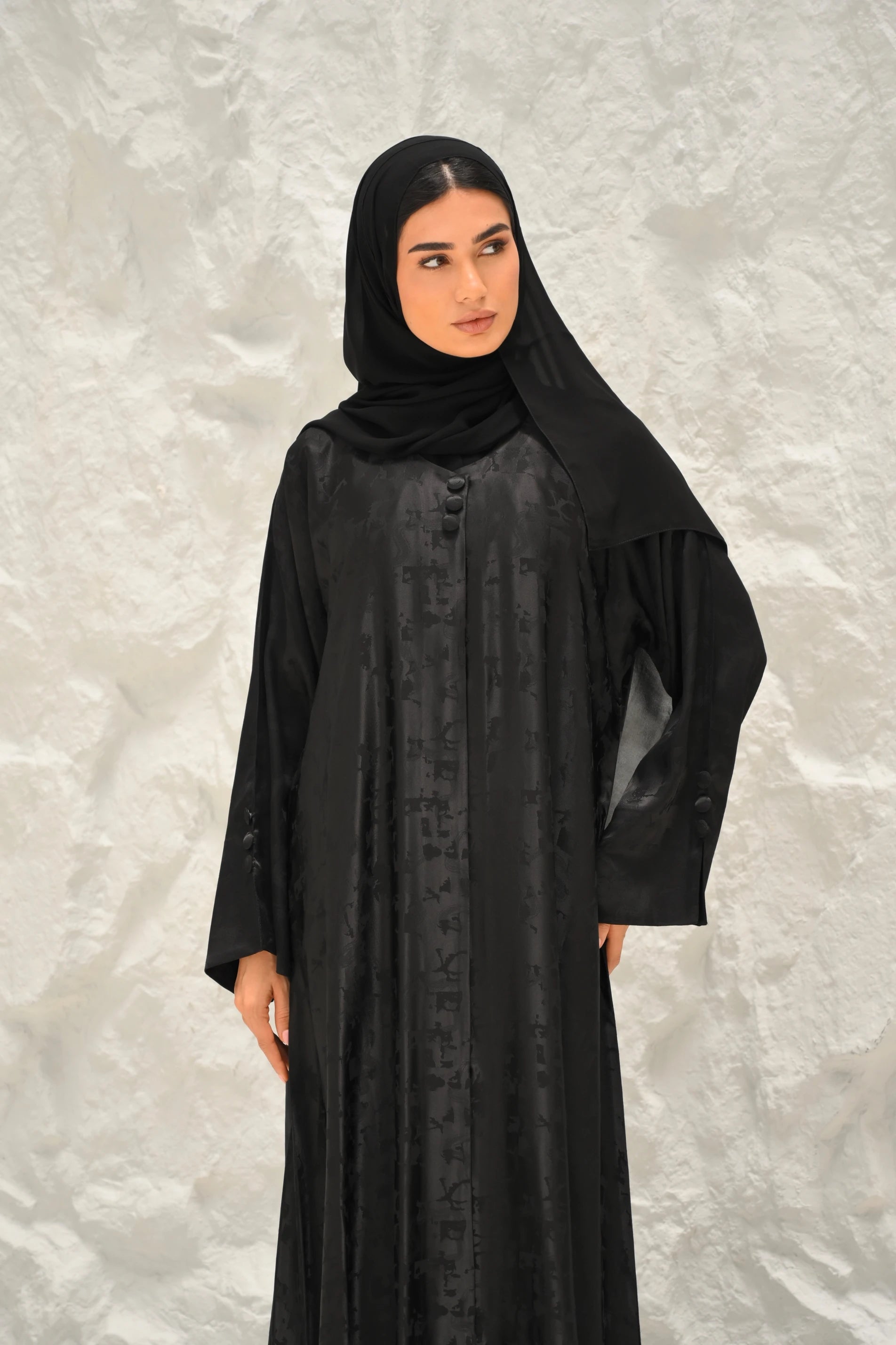 Zahia Abaya Black