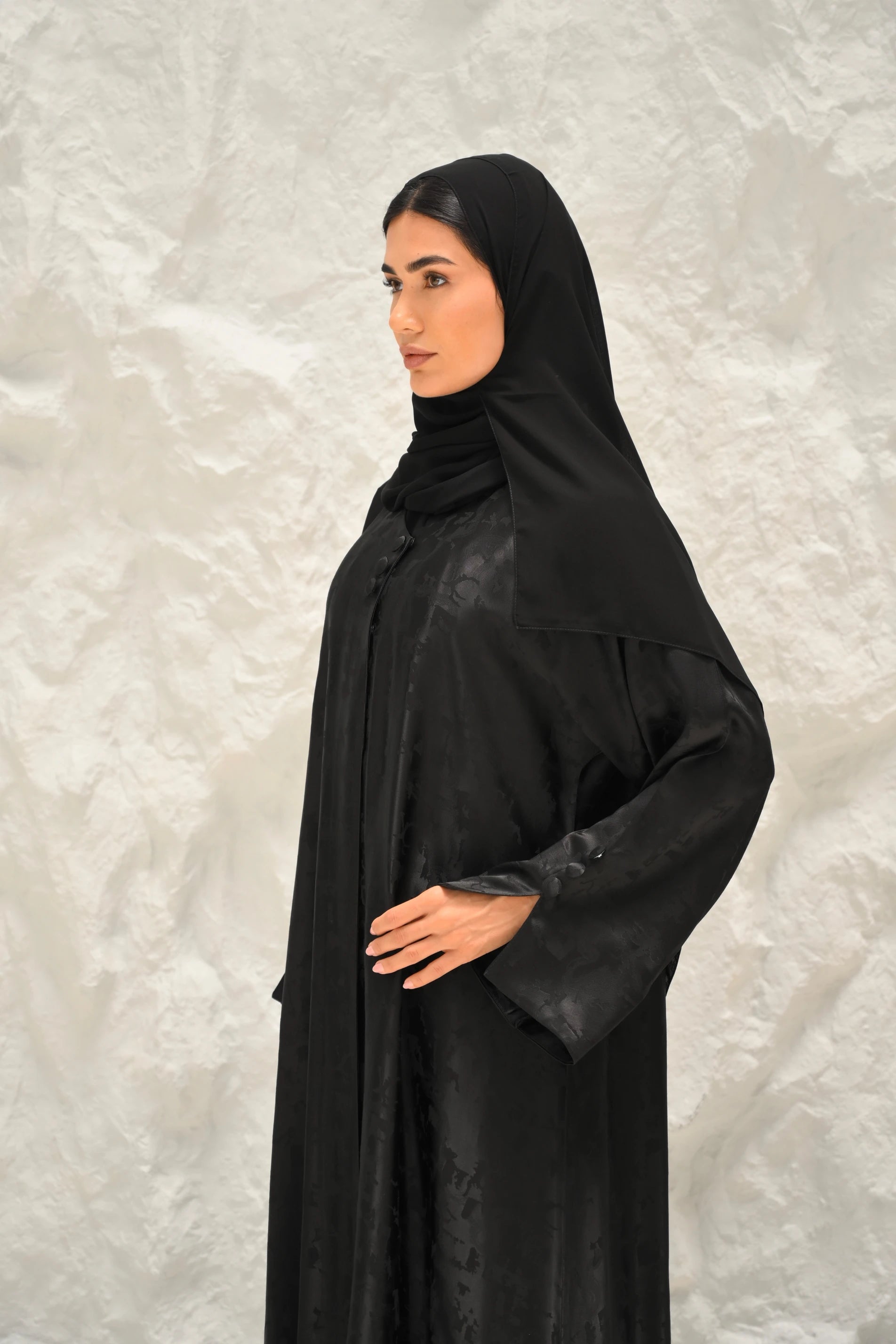 Zahia Abaya Black