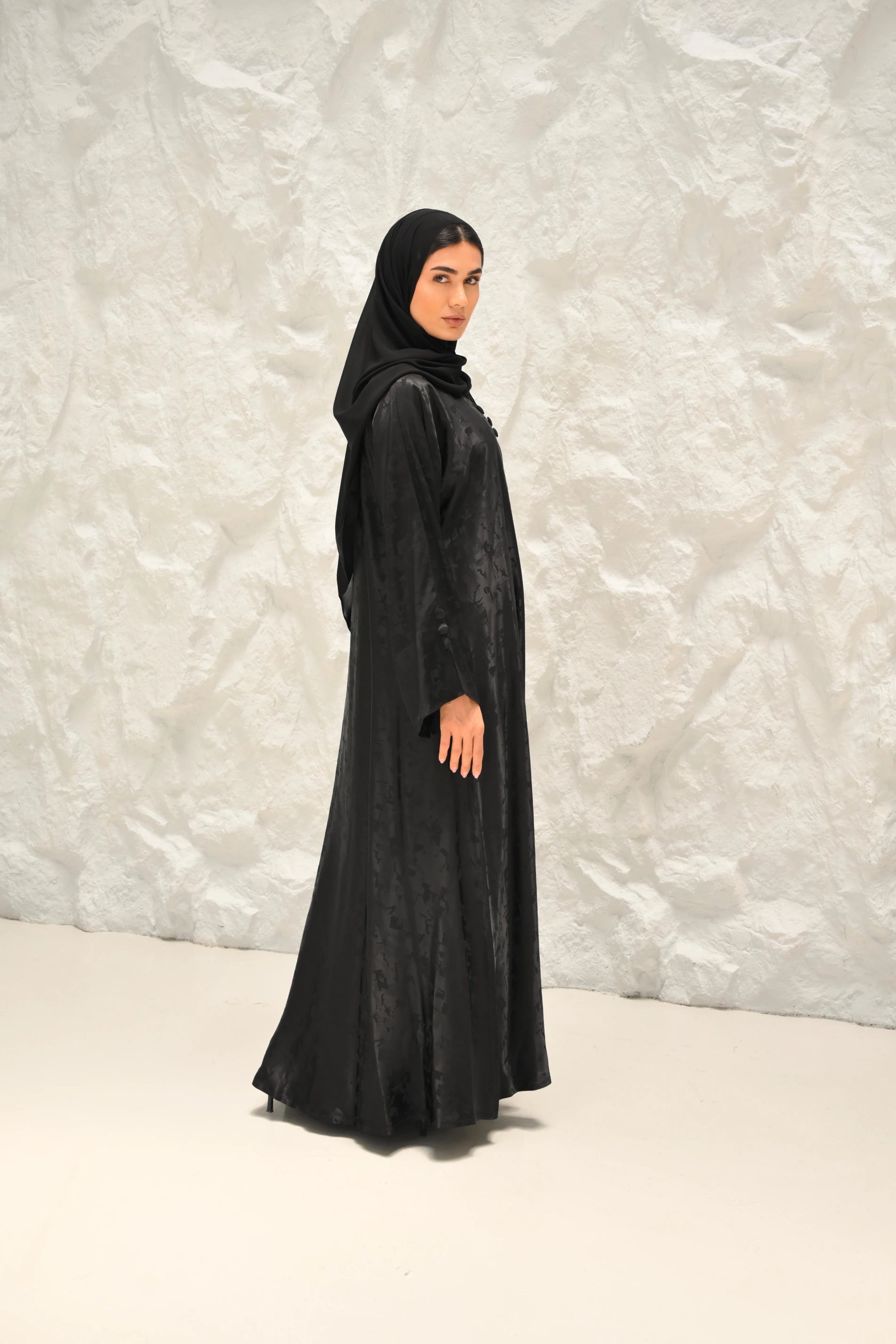 Zahia Abaya Black