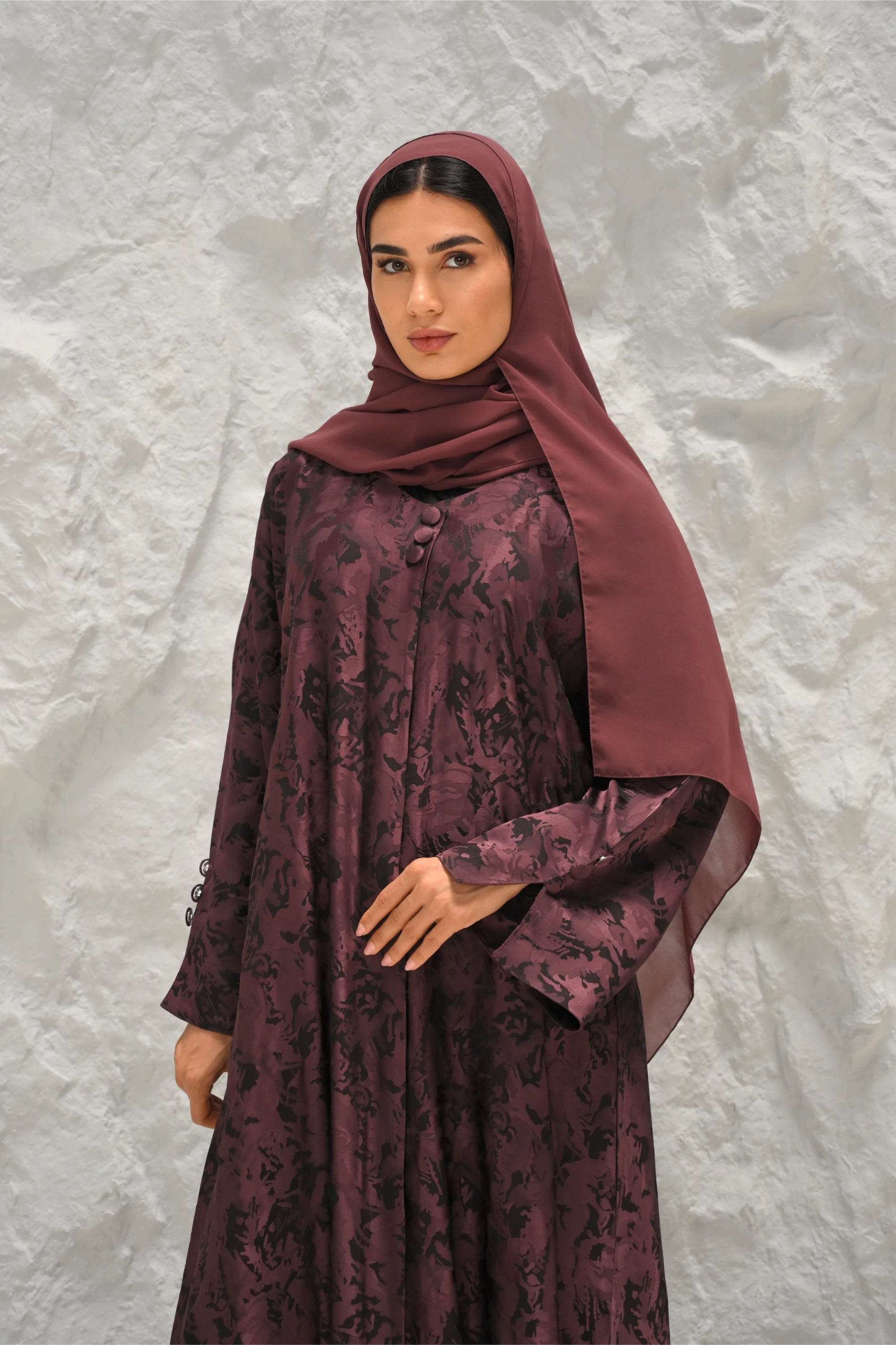 Zahia Abaya Red