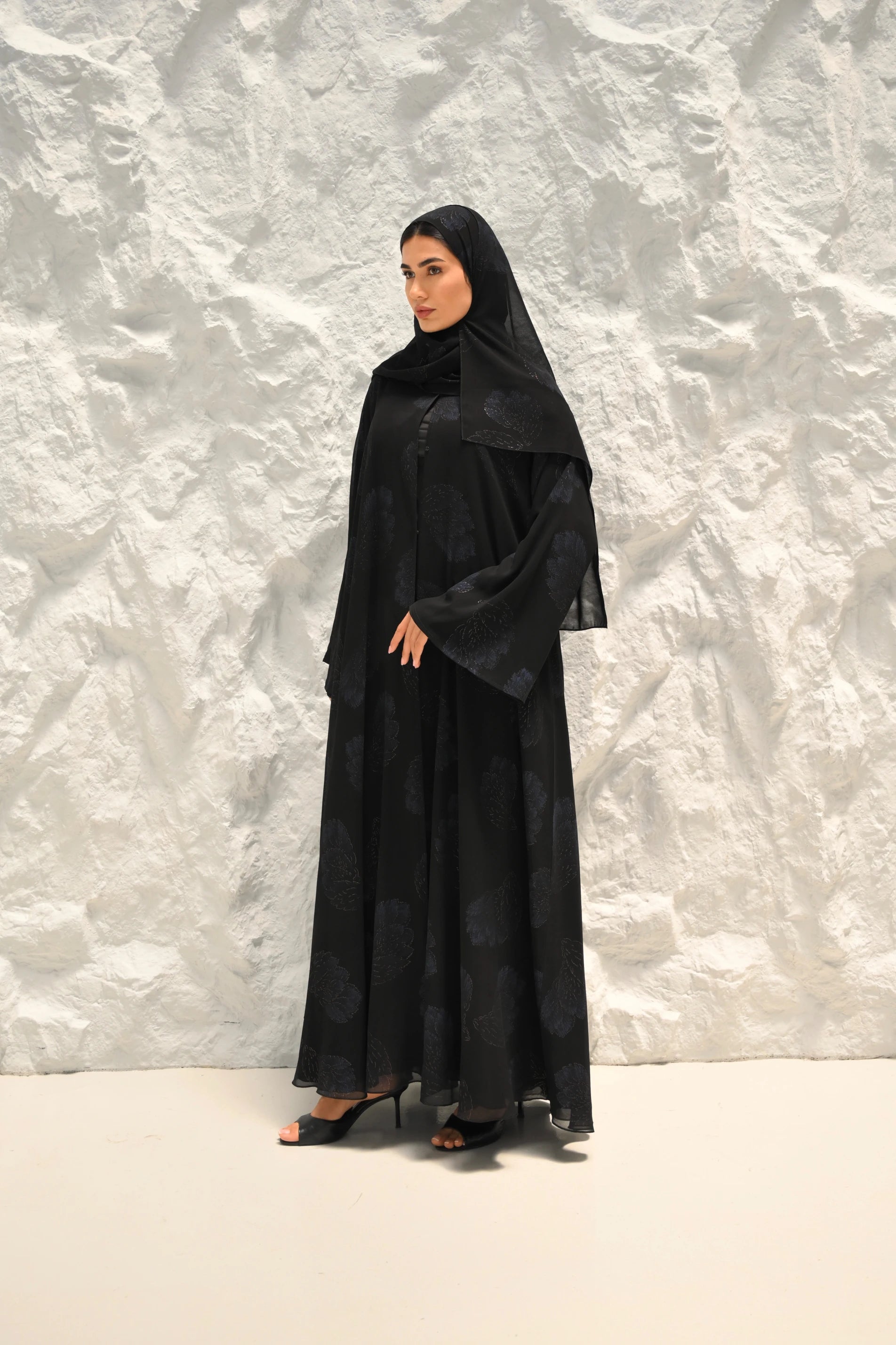 Mais Blue Abaya