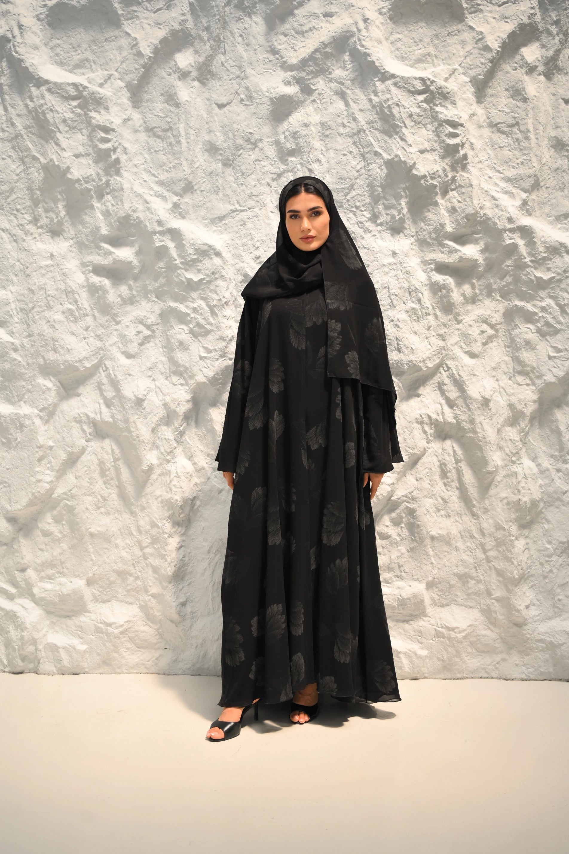 Mais Grey Abaya