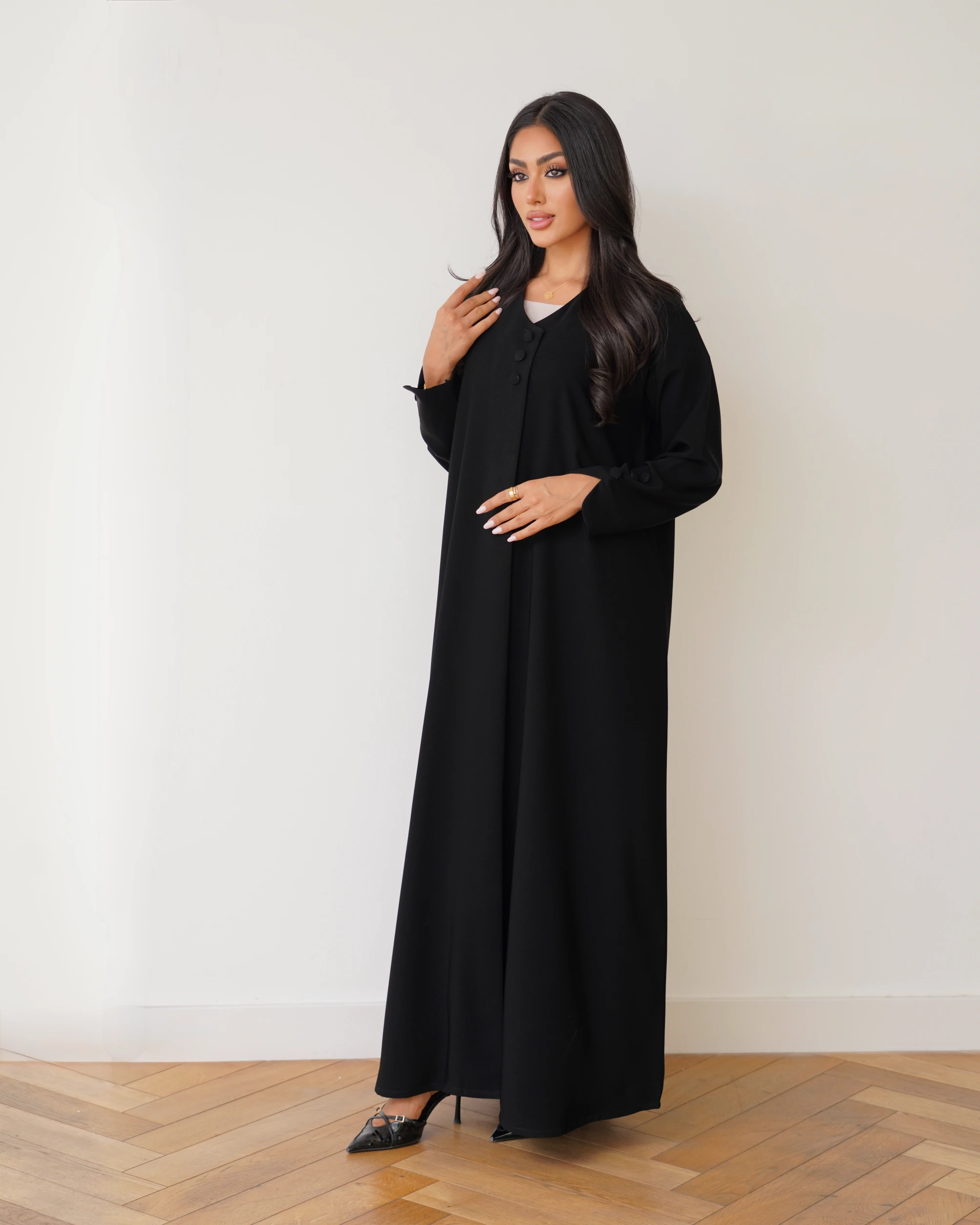 Latifa Abaya | Black