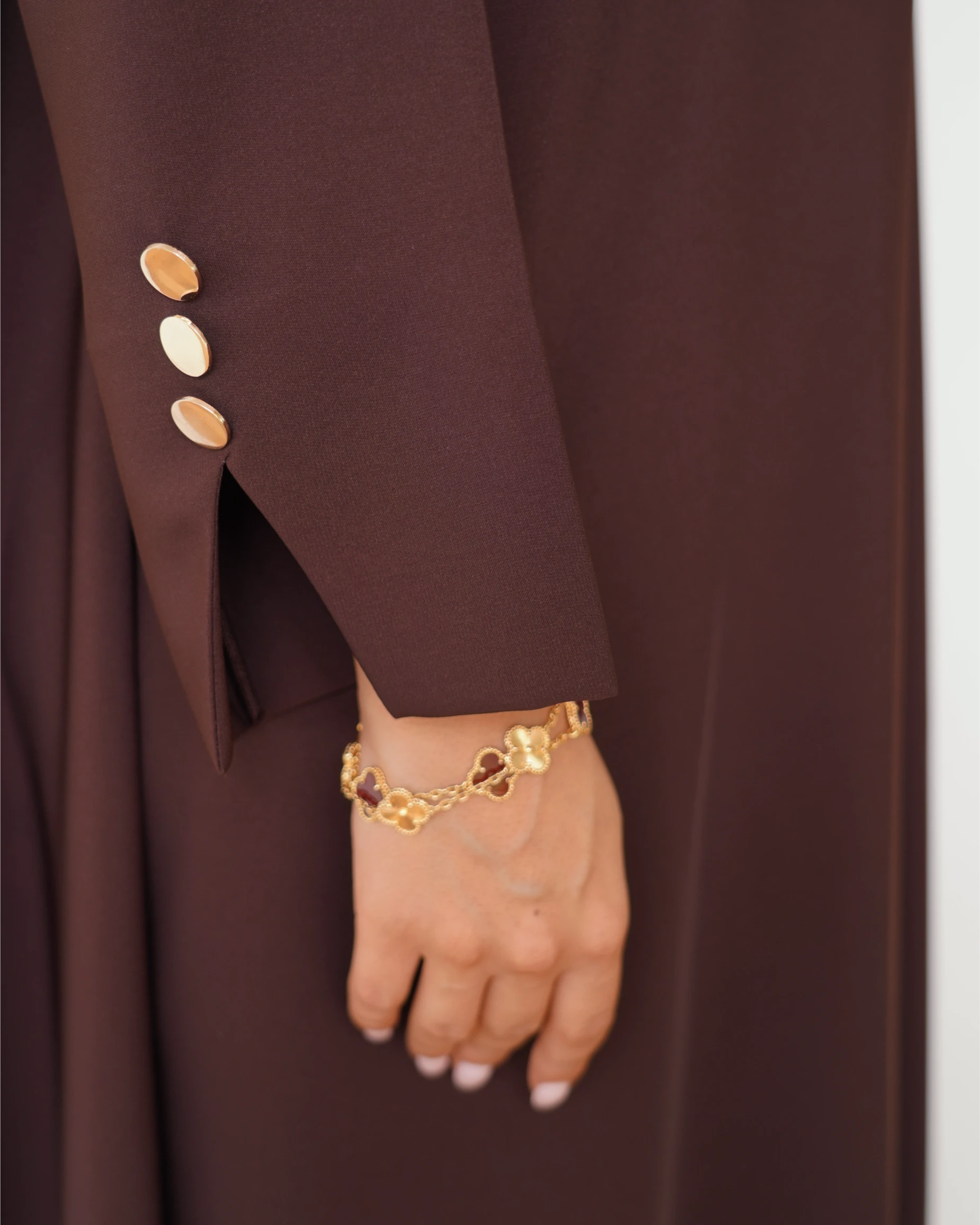 Huda Abaya | Brown