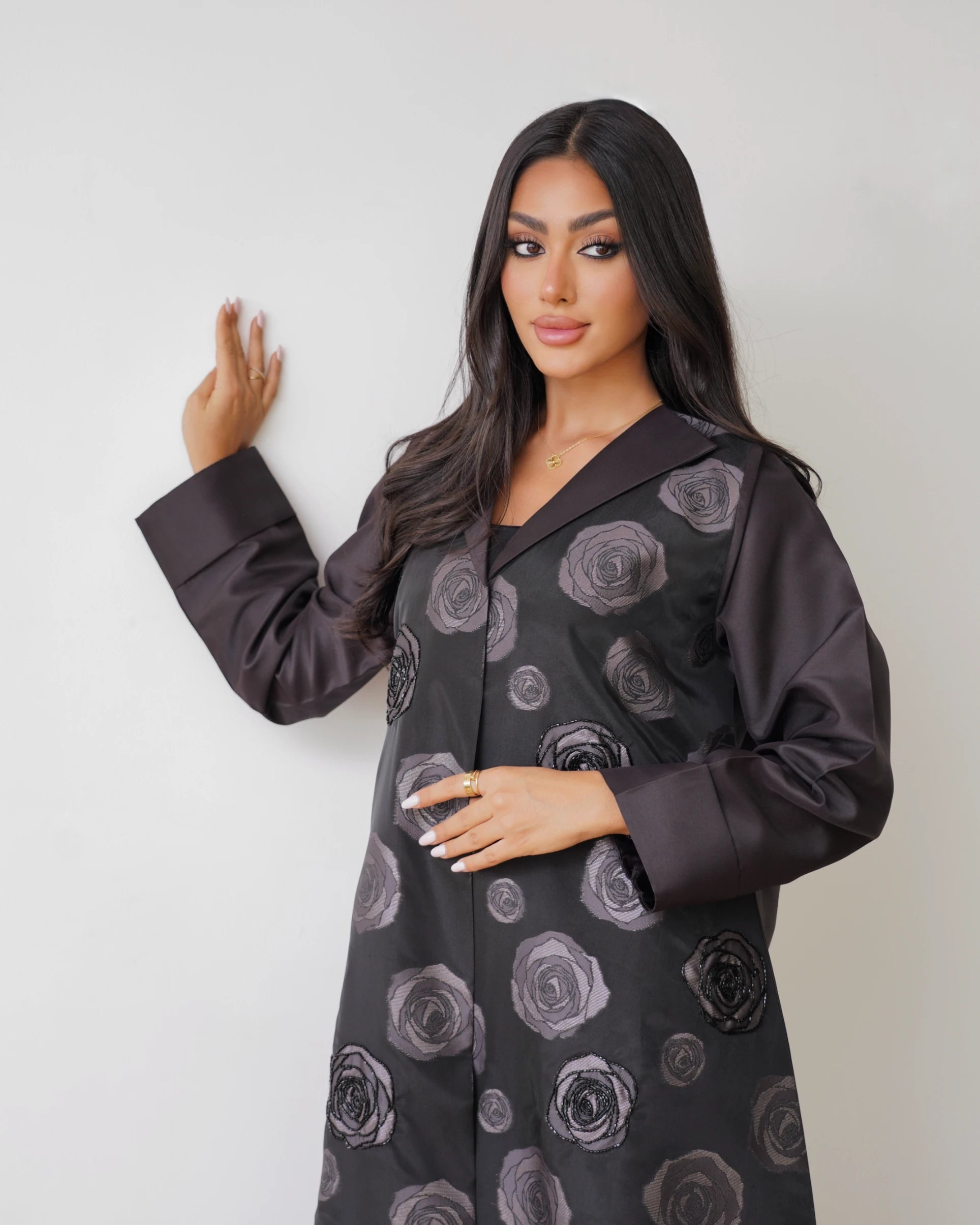 Roses Abaya | Black