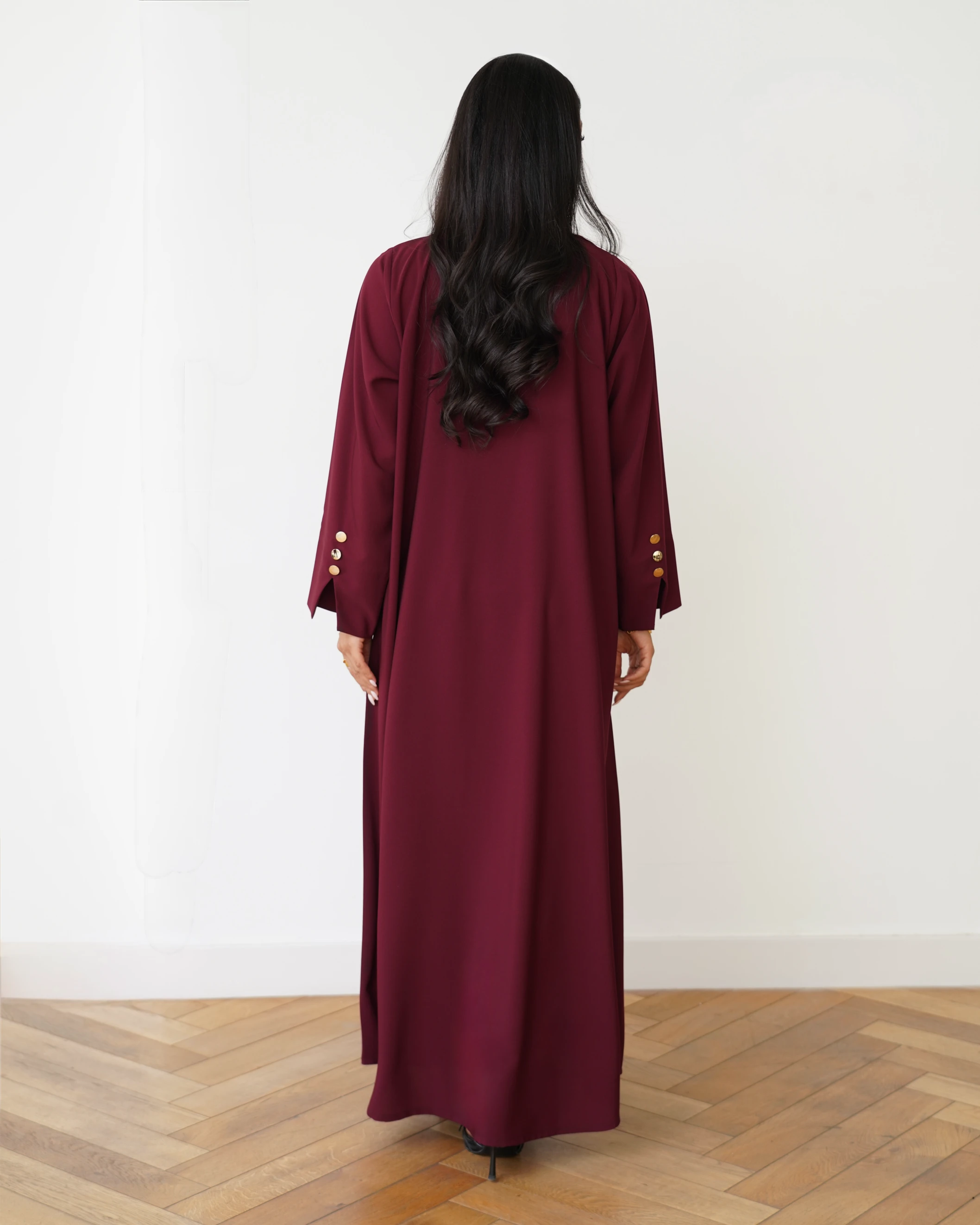 Huda Abaya | Dark Red