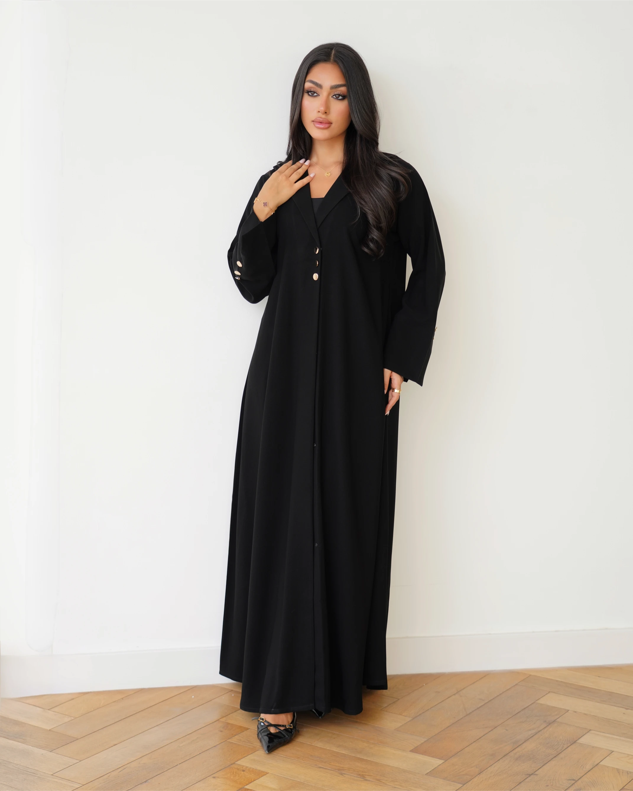 Huda Abaya | Black