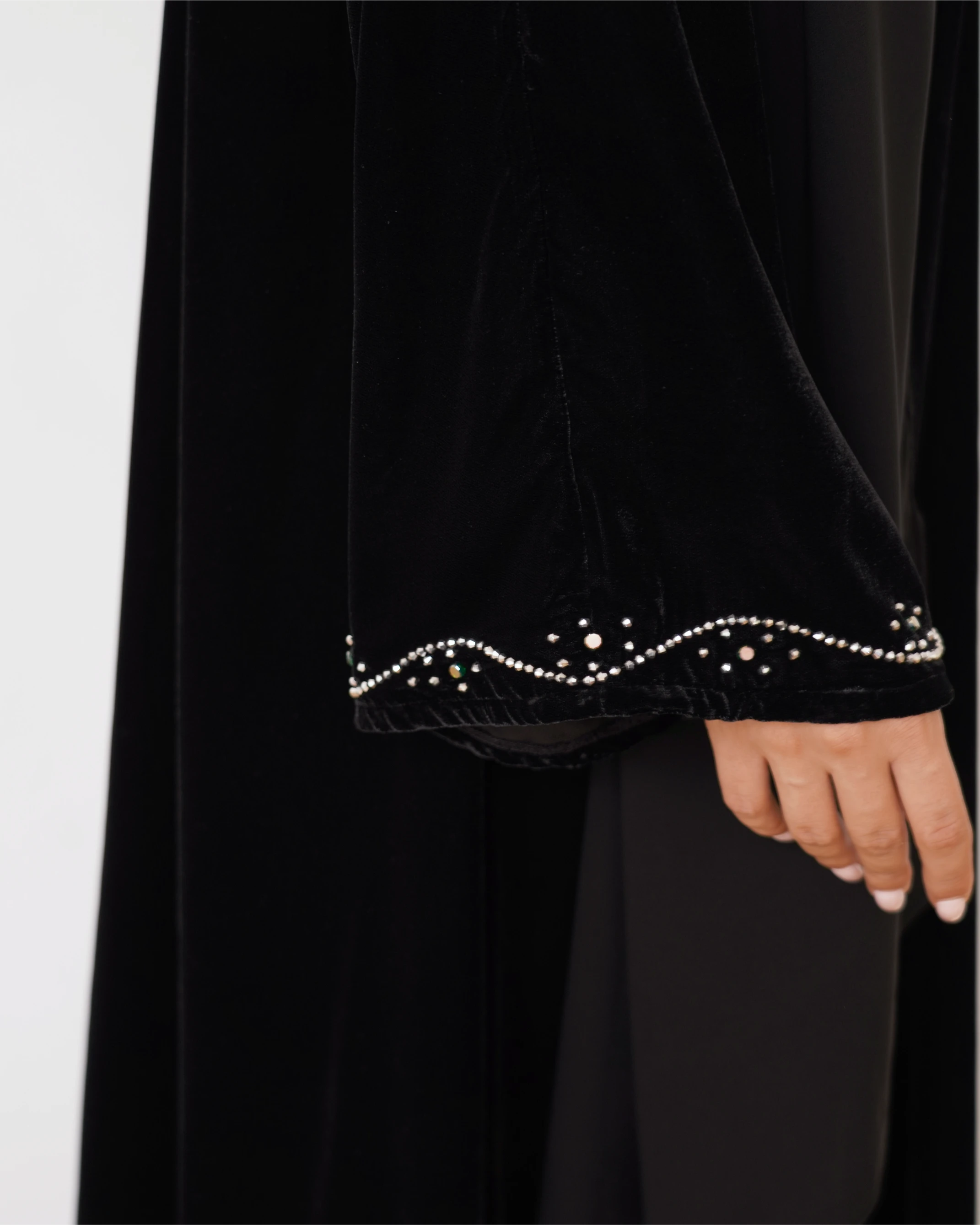 Awatef Abaya | Black