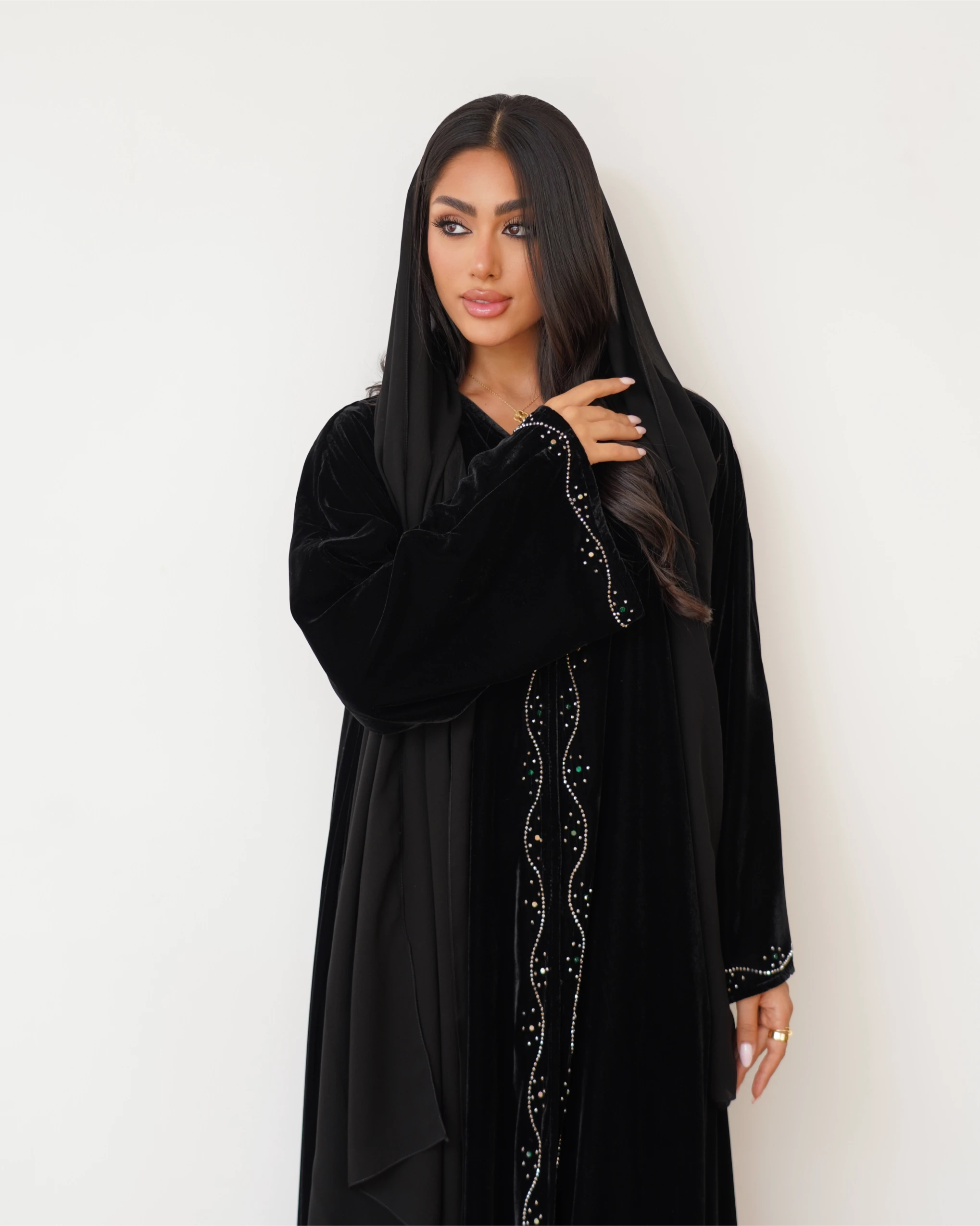 Awatef Abaya | Black